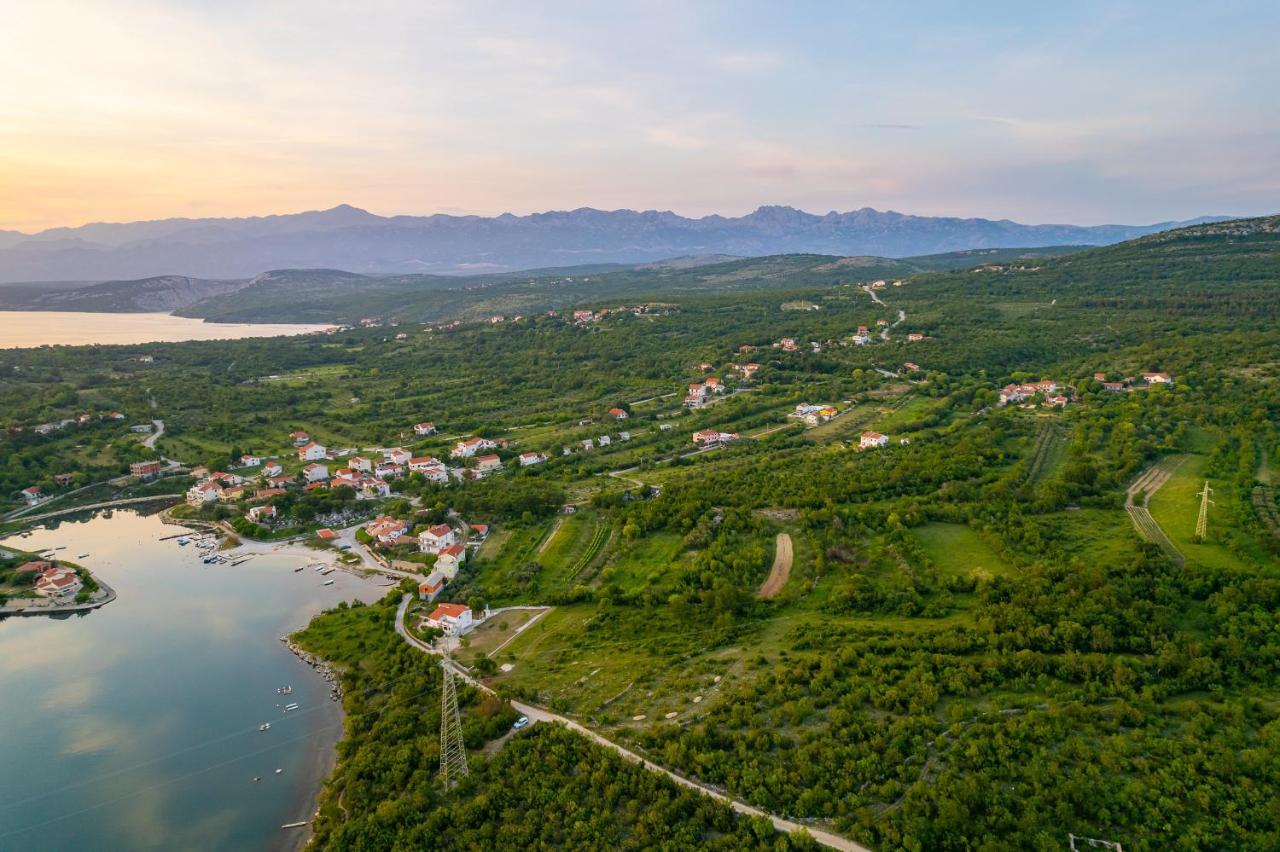 Holiday Home - Villa Thorak Anić Dış mekan fotoğraf